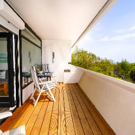 C-57 Meerblick Apartment